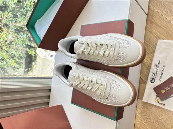 2025112815434228 320